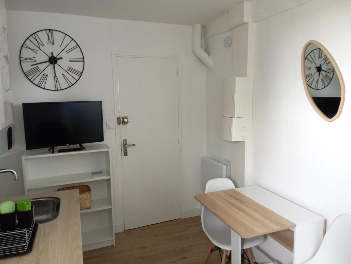 Appartement Cosy Plein Centre Conches-en-Ouche エクステリア 写真