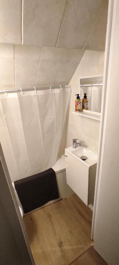 Appartement Cosy Plein Centre Conches-en-Ouche エクステリア 写真