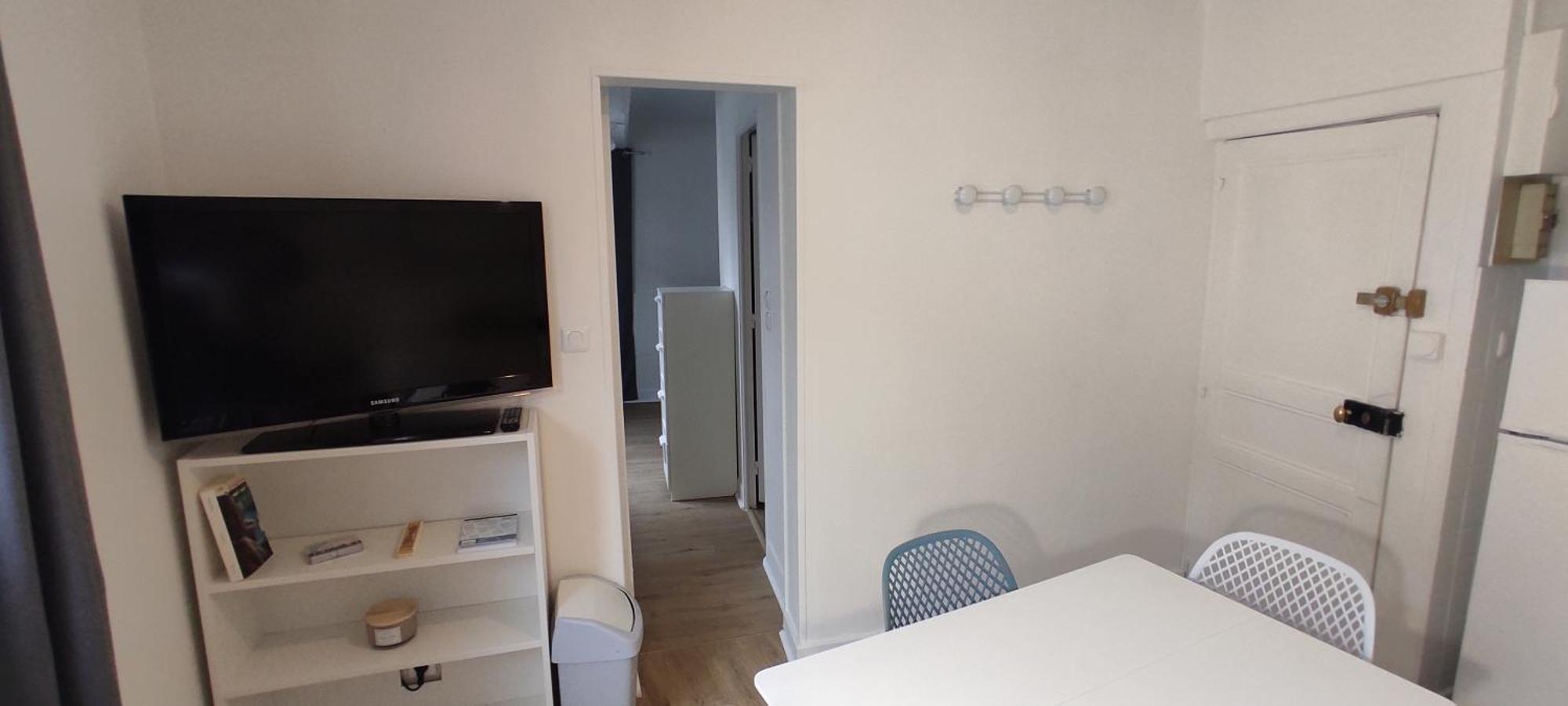 Appartement Cosy Plein Centre Conches-en-Ouche エクステリア 写真